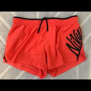 ❌SOLD❌NIKE DRI FIT RUNNING SHORTS